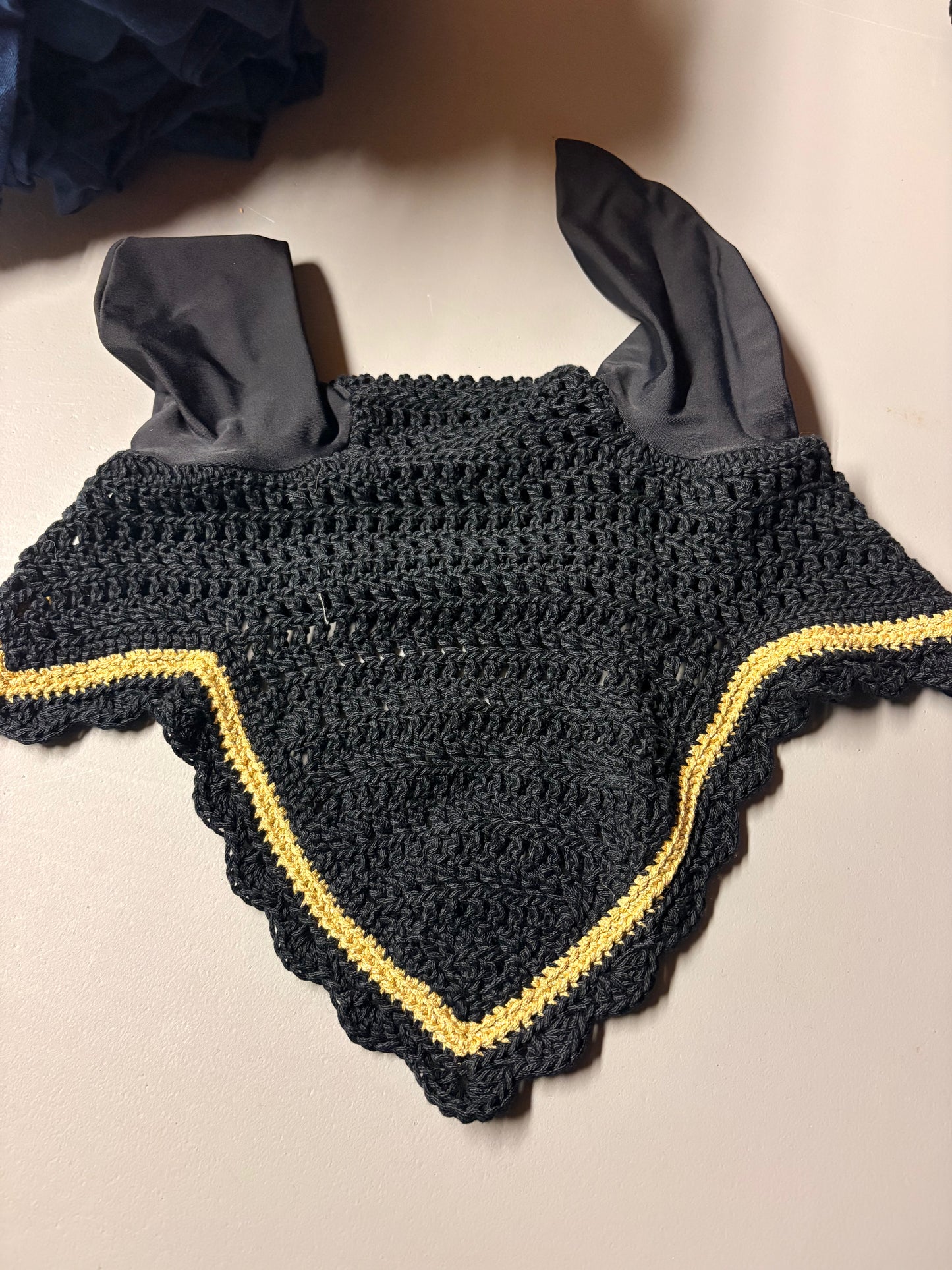 Black Horse Sized with Gold Scallops