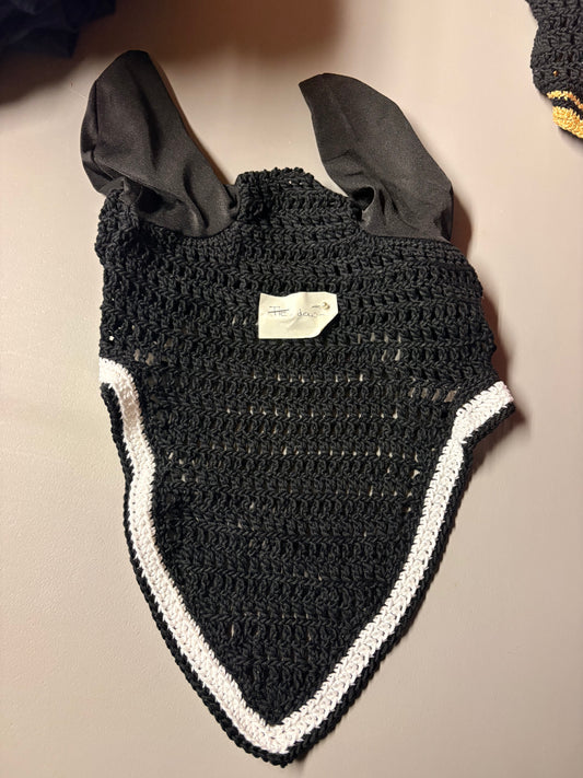 Black and White Horse Sized Tie Down